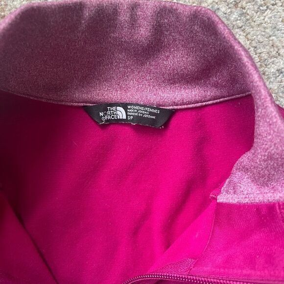 The North Face WOMENS Lightweight jacket size: Small - Picture 3 of 4